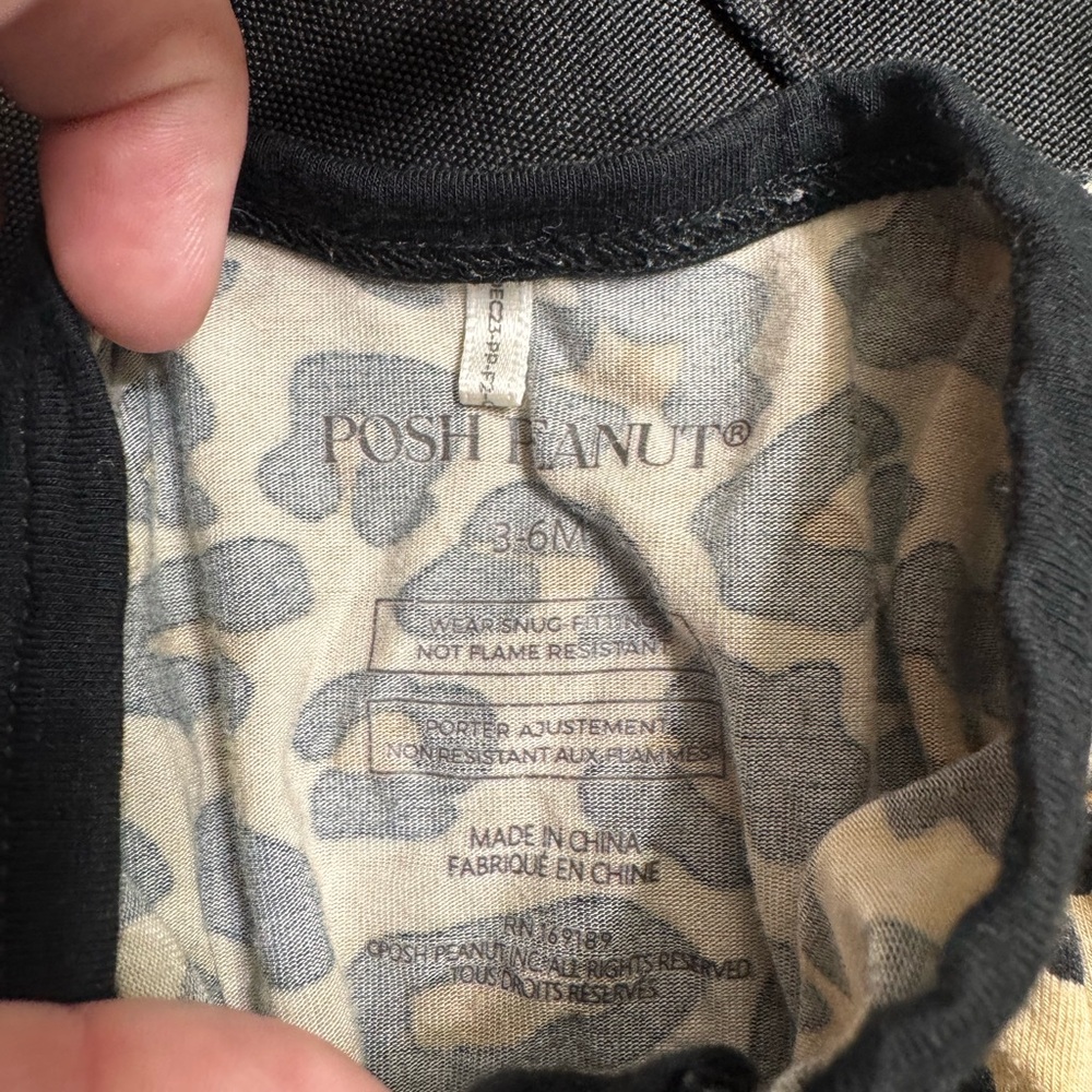 Posh Peanut Leopard Print Baby Outfit - Picture 3 of 3